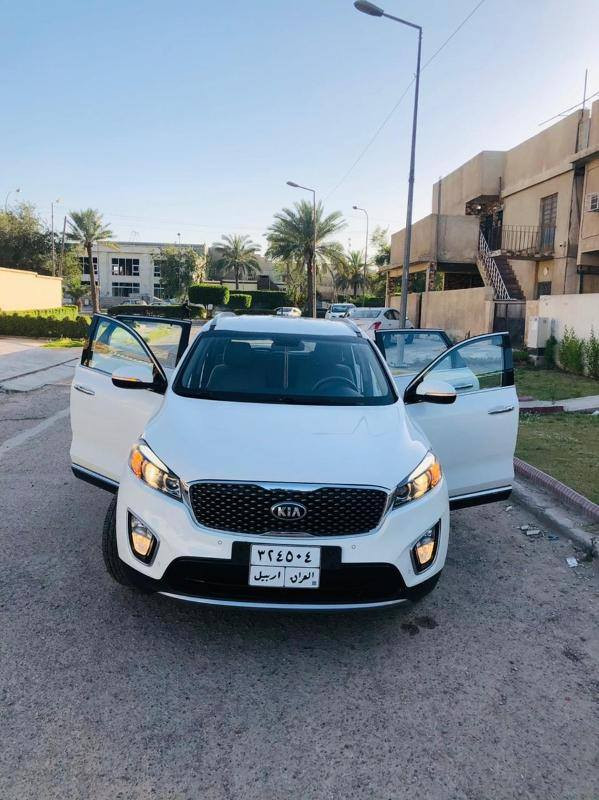 السلام عليكم سورنتو 2016 خليجي مكفوله فول مواصفات اريد ابيعها لان محتاج فلوس كلش السيارة نظيفة كلش ماشية 90  سعرها 190 لان محتاج الفلوس سريع هذا رقمي
***********
