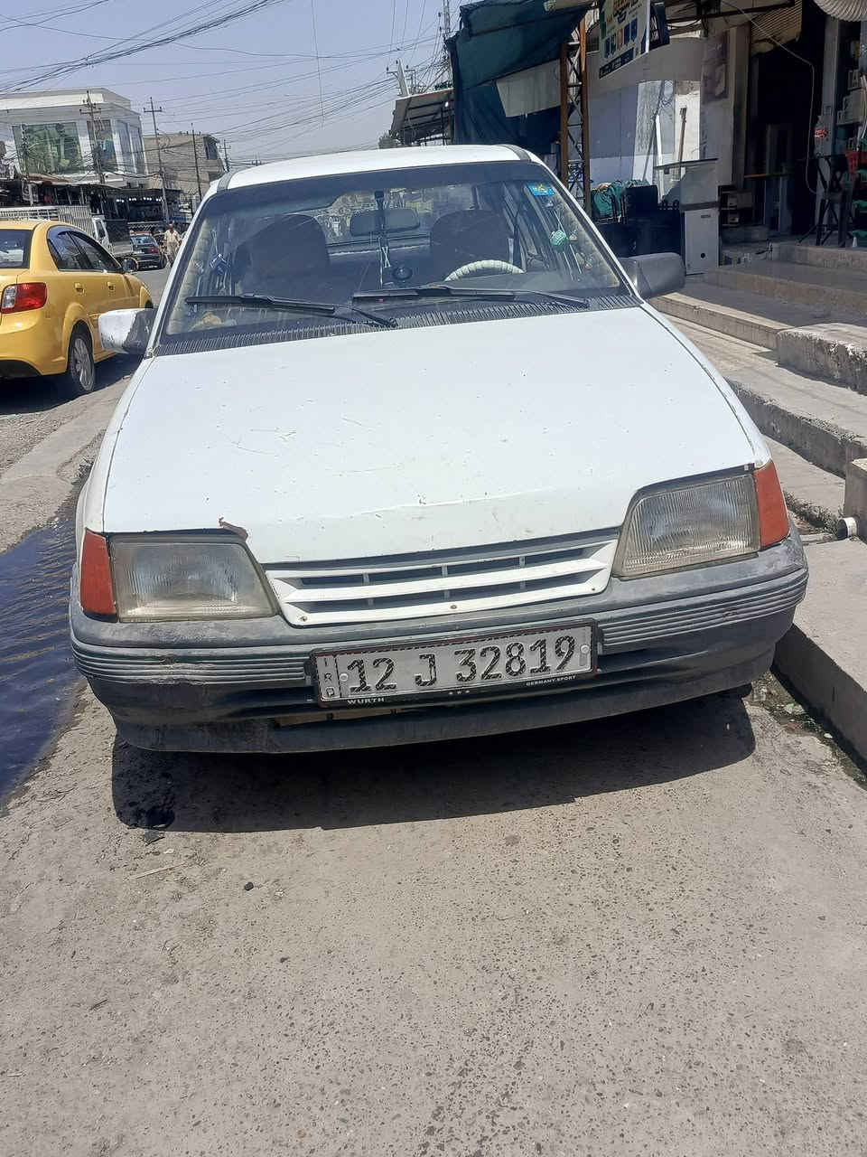 كاديت محرك16رقم اجنبي سنويه اله29ولسياره بسمي شرط التحويل+طخم جديد كير وعينه وكلج كلهن جدد مشيها يخبل ترايك وين مايعجبك شغل ومشي وبيها ضربه بل جنطه من اخذتها هيج بس السياره مال رزقك الشراي يتصل ويدلل***********
