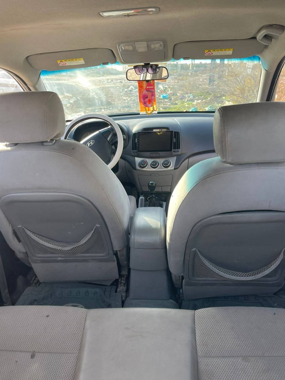 سلام عليكم النترا افانتي 2010 متومه طبق الأصل ع شاصي شرط الحاسبه ارقام اصليه سيارة طك فلين  جديده كصه قماره فقط تبريد ثلج تدفئه  مكينه كير كفاله جاهزه فقط ضعف في صدر امامي السعر 48 وبيه مجال قليل حق الجيه 
للاستفسار ***********
