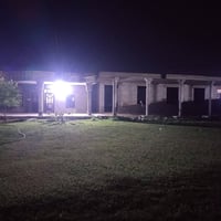 يا الله سلام عليكم ورحمة الله وبركاتة دونم معه دار مساحه 250متر ومضيف ...