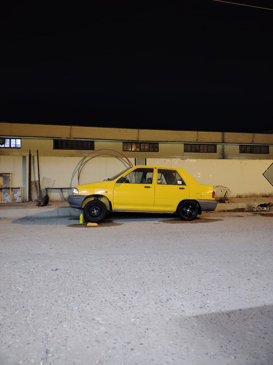 مكلف  بل نشر خابر عل رقم السلام عليكم سايبه موديل2020سياره نضيفه كلشي ماعايزه بس المكينه بيها خيط بخار ولباقي كفاله عامه سعرها55بخدمه الشراي سياره ماتعبانه حداديه كلها جديده صارلي يومين مسويها مكاني دوانيه***********
