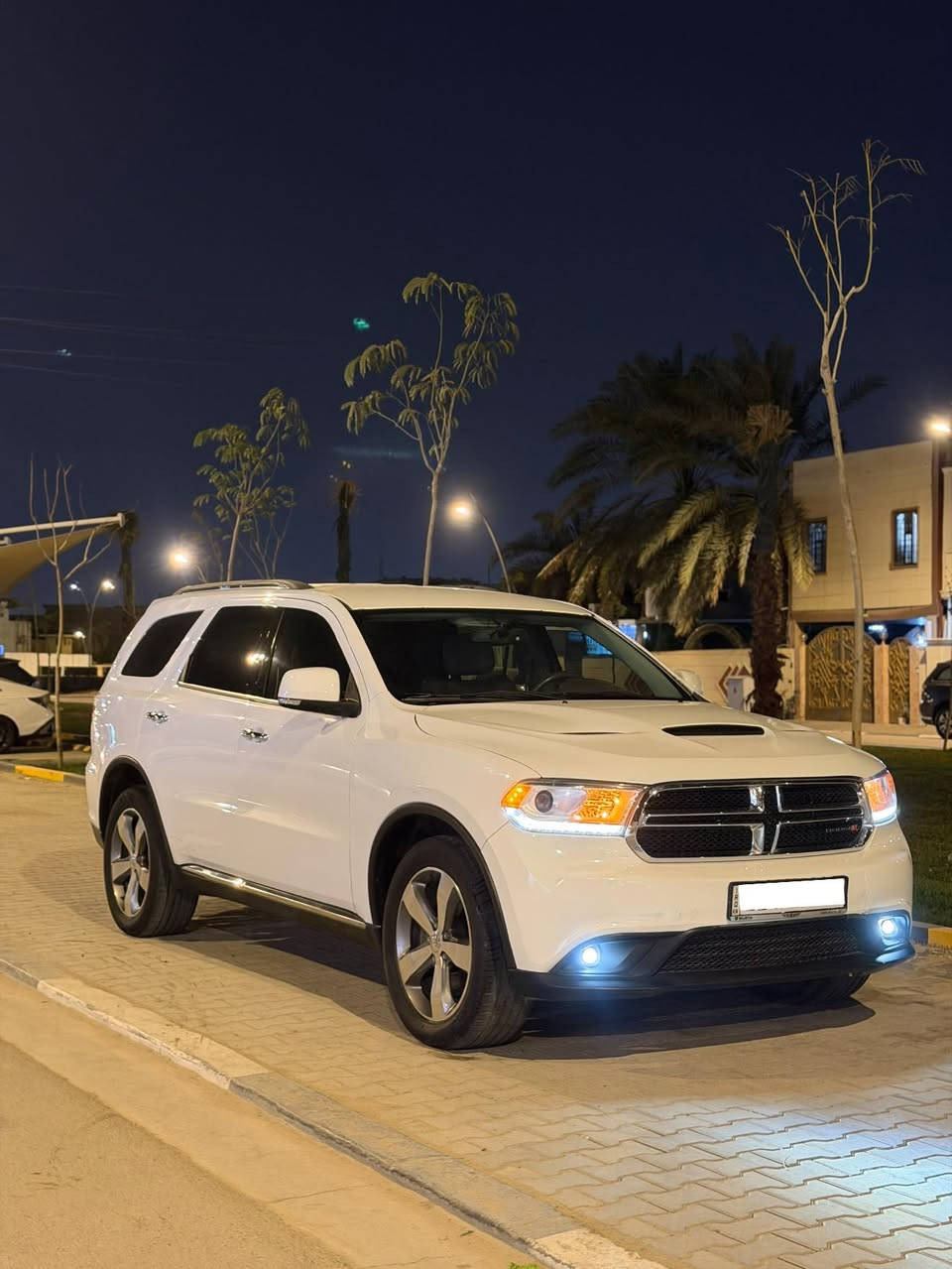 سلام عليكم   #للبيع_فقط
دودج دورانكو 

مديل 2014 اصل 

محرك 3600.  V6

#ادوات_ادوات_دخول_جديد
متومه ارقام وسنويه بلاد 

 ( فول مواصفات )

دواخل جلد عسلي 

شاشة كبيرة 

بصمة تشغيل 

فول تحكم ستيرن

تتدفئة كشن 

تبريد ثلج ❄️

سيارة حيل جديدة وجاهزة من كلشي 

#المكان_بصرة 

#السعر_اتصل_وتدلل

***********
