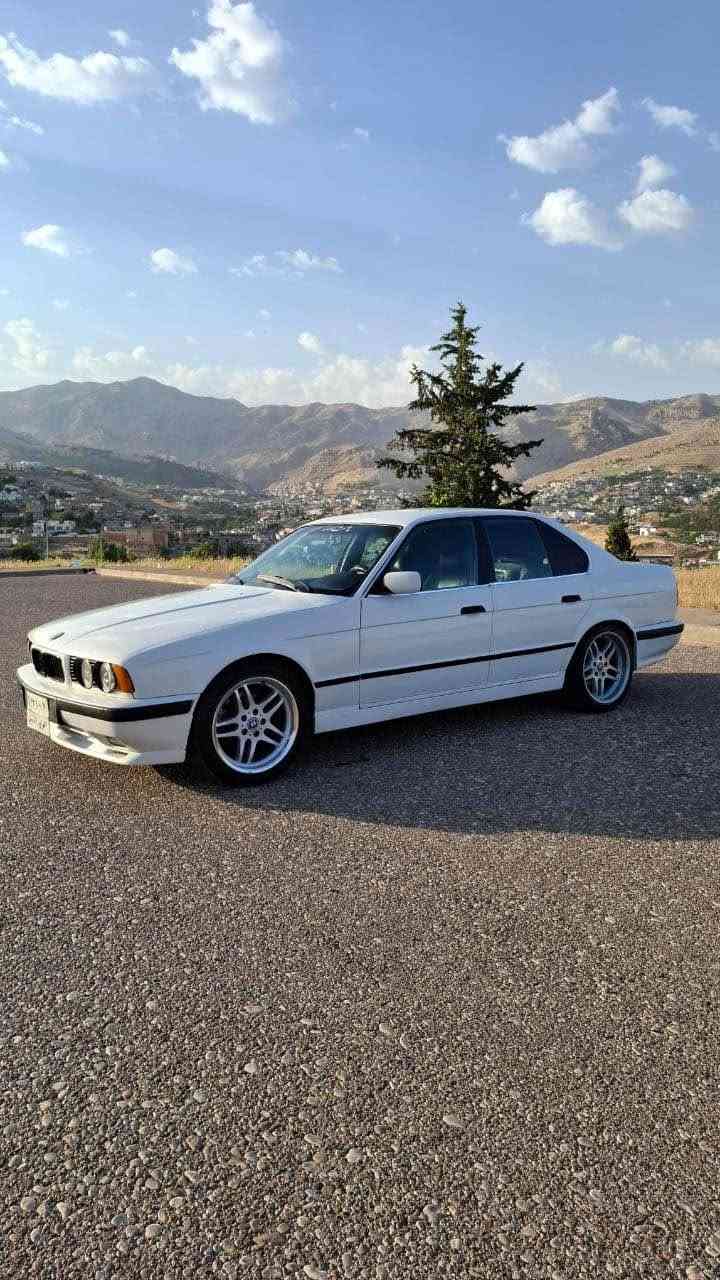 سلام عليكم 
لبيع525iA
سعر48$بيها مجال 🔥
عليها غرامات 800$__٨ورقه بعد معامله تنزل 
موديل91
محرك مسكر
كير اوتوماتيك 
ويلكبM18تايرات جديد
دعامياتM
طخم حداديه جديد
كهربائي كل شغال
كشنات جلد
كير و محرك شرط
تحويل_وكاله شرط
مكان_عقرة_قريب موصل اربيل📍
***********
***********
وأتساب موجود اكر, نينوى

