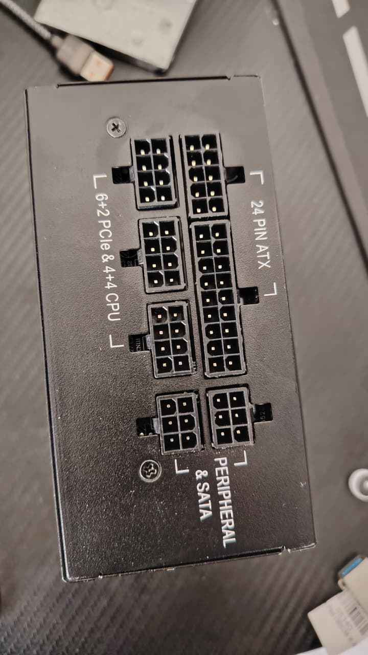 السلام عليكم 🌹 
بور سبلاي من كورسير نوع sfx صغير الحجم تقييم gold
600w
كيبلات كاملة
1 8pin cpu
2 8pin gpu
Mb 24pin
Sata cable 

شغال ما بيه اي خلل استخدام شخصي
سعره 80 الف ويه التوصيل قفل 🔒

بغداد حي اور
*********** بغداد, العراق
