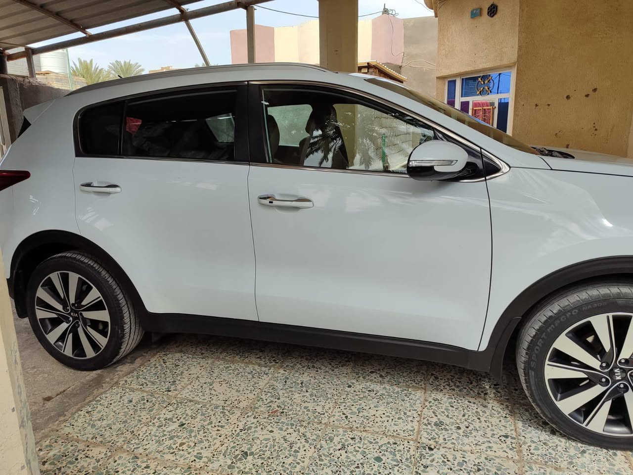 سبورتج خليجي 20170
ويل 19
مكفولة من الحادث والتبديل والصبغ 
عدى الطخه الموجودة بالجنطه 
ماشيه 119 حقيقي 
سعرها 169 وبيها مجال قليل 
مكان السيارة بابل 
للاستفسار *********** اتصال او واتساب 
 خاص ما متواجد
