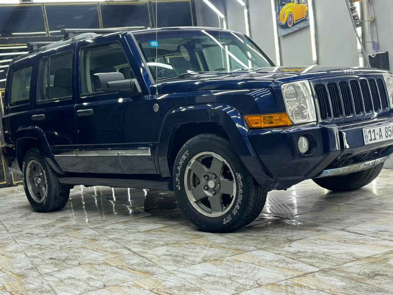 السلام عليكم جيب كومندر 2006 limited السيارة فول مواصفات و محرك 4.7 ثمانية سلندر السيارة كلين تايتل مابيها حادث و ماشية 185000كيلو السيارة بلادي و بيها شاشة بلوتوث بس بيها خربطة بسيطة بالعقل عدا ذلك السيارة نظيفة العنوان بغداد العامرية و السعر 95 ورقة و بيها مجال و هذا رقمي اتصل و تدلل ***********
