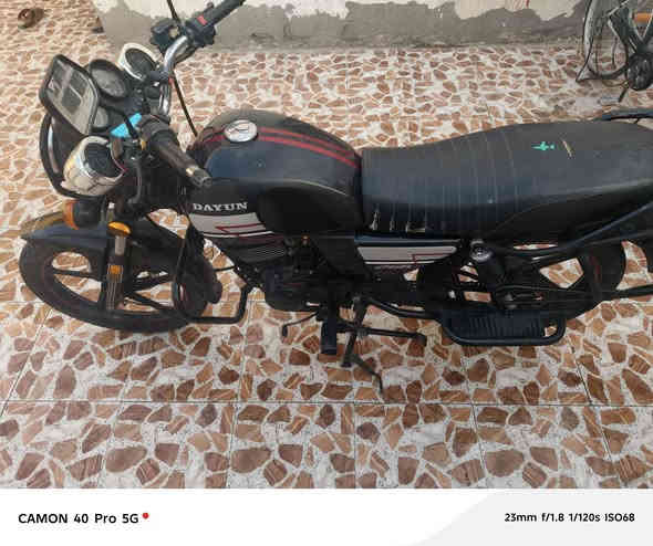 سلام عليكم دايوان 21اوراق اصوليه مكفوله كفاله عامه ما بيه نقص كلها شغاله مكان الدوايه 1450وبيها مجال للشراي***********
