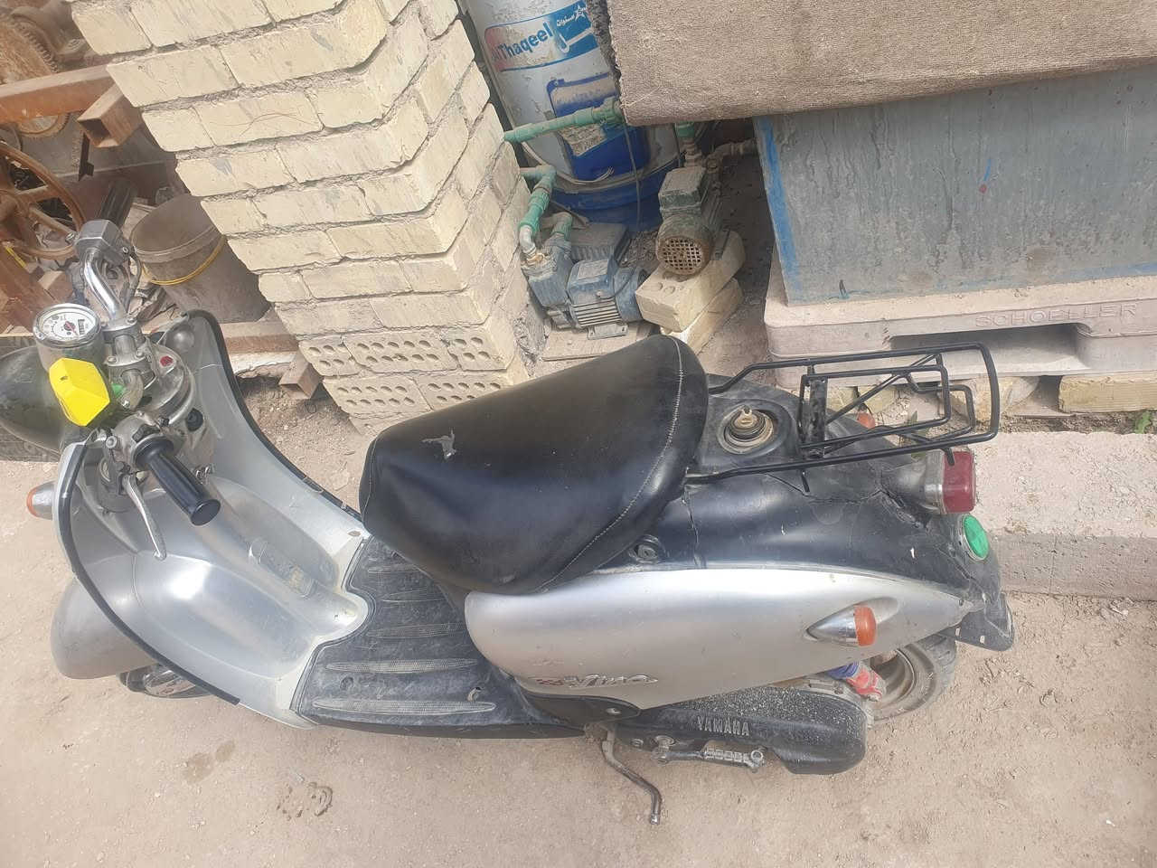 دراجه عبد الحليم مكفول مامفتوح يخبل شلعه ومعدل٦٠ كله شغاله سلف هندي اخت الحاويه  ***********
