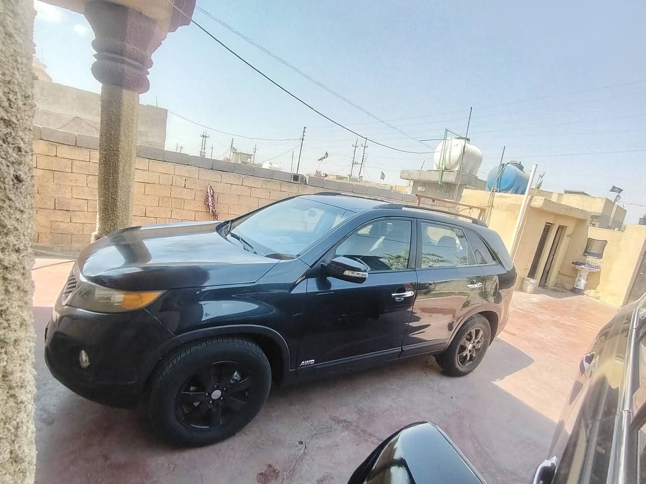 سلام عليكم سيرانتو البيع موديل ١٣وارد أمريكي ضررها بنيد وشويه بل جاملغ الخلفي وباقي كفاله عامه مكينه وكير  وصدر وحداديه الاستفسار تصل اني مكلف بل نشر ***********
