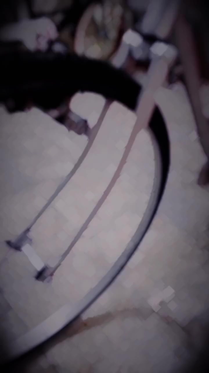 سلام عليكم ورحمه الله وبركاته بيسكل للبيع بيسكل نضيف السعر 70وبي مجال التوصل
***********
