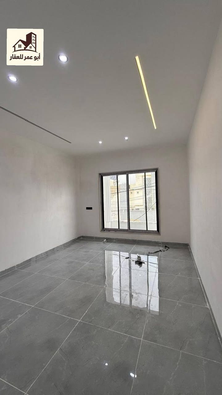 دار للبيع في منطقة التعليم العالي – مجمع النور
المساحة: 160 متر
الواجهة: 8 متر
الشارع: 12 متر
اتجاه الدار: شمال
الحالة: زيرو (جديد)

📍 موقع مميز وقريب من الخدمات

📞 للاستفسار:
***********
***********
