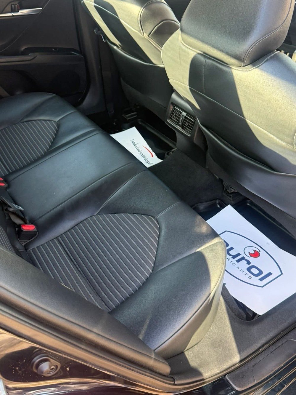 لسلام عليكم
تويوتا كامري 2020 للبيع
فئة اس اي بلص
السياره اعلى مواصفات بالفئة مالتها
1- بصمة
2- فتحة سلايد روڤ
3- تبريد قطعتين (خلفي)
4- شاشه كبيره 8 انش
5- رادارات
6- تشغيل عن بعد
7- مانع تصادم توقف ذاتي
8- نقط عمياء
9- 4 سلندر /2500 / سي سي
10 - كشنات جلد
11-لون مميز ينطي ٣  الوان نيلي وزيتوني واسود حسب الاضائة
وباقي المواصفات المعروفه بالكامري
السياره حادثها واضح بالصور
بيها صبغ دعاميه اماميه وجاملغ خلفي بارد
السياره جاهزه من كل النواحي ماشيه 34 الف ميل
وباسمنه تحويل باي بوقت
السعر195
 ورقه وبيها مجال بسيط
مكان السياره بغداد
للاتصال 
واتساب
او خاص