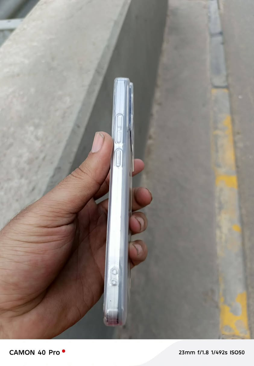 بوكو اكس 6 برو 5g
جهاز كلو شرط فقط
السماعه الخرجيه من تعلي الصوت بيها جزه 

ذاكره 512
رام 12 
بوبجي 120 فريم 

مراوسه او بيع
السعر 250 وبي مجال


**إذا كنت صاحب هذا الإعلان وتريد حذفه لأي سبب، رجاءا أرسل رسالة إلى الدعم الفني**