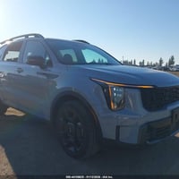 لاتنسى المتابعة للصفحة   السلام عليكم 🫡  للبيع فقط  كيا سورنتو موديل 2...