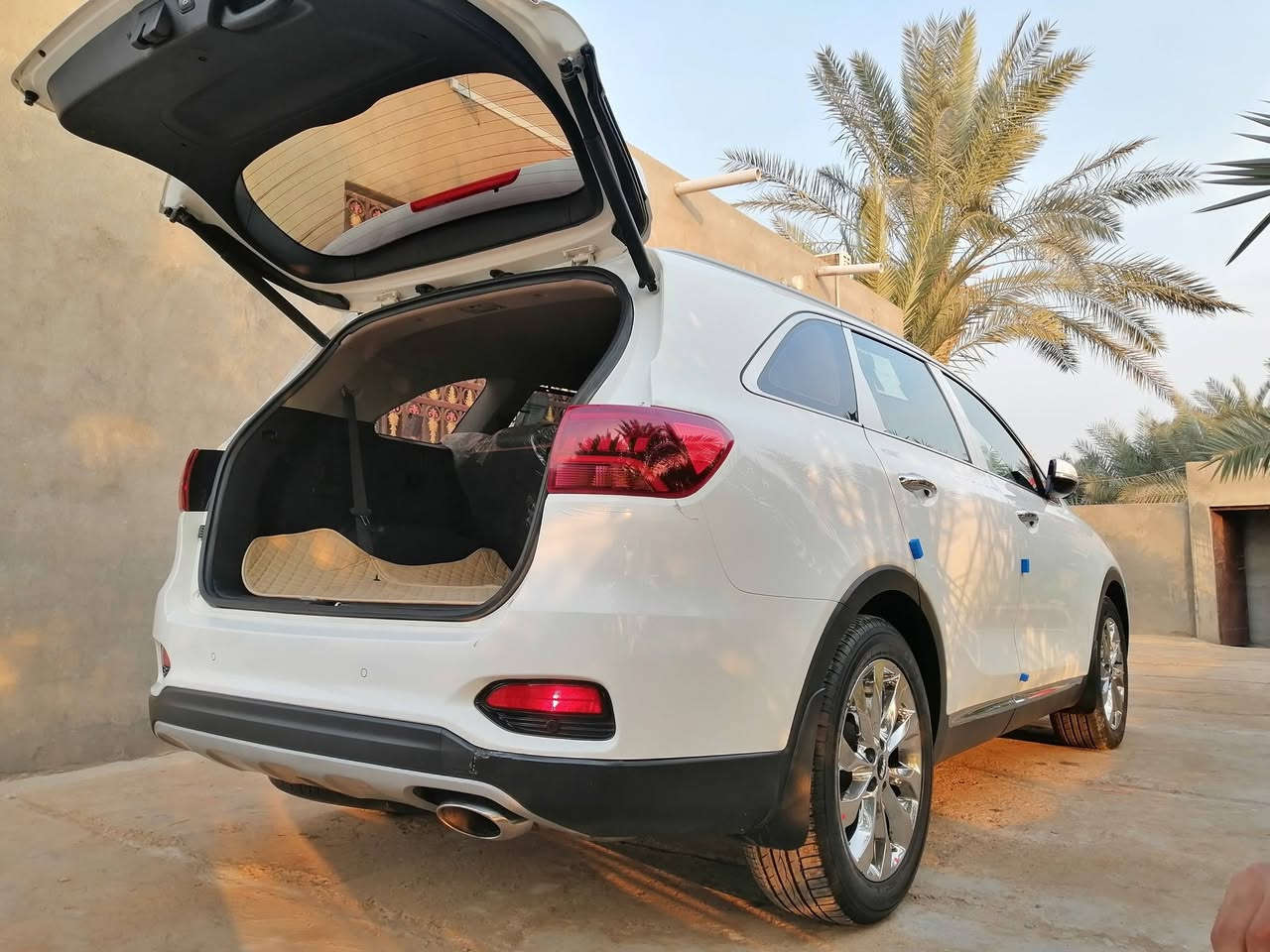 لبيع سورنتو موديل ٢٠ مكفوله كفاله عامه رقم بابل بسمي ماشيه ٨٠ سعره ٢٦٥ بيه مجال رقم هاتف ***********
