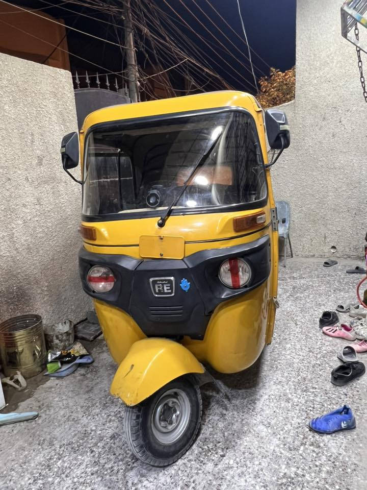 السلام عليكم تكتك موديل 21 أوراق المصطفى 7ورقات اصليه مابيها قطره صبغ تكتك كلها بلاد الدوس بلاديه بيها شويه تخطخات موضح بل فديو تكتك على وضع الشركه مكينه خير مہَטּ الله تخم تاير جديد كهربائيات كلها شغاله السعر 6و600وبيها مجال مكاني بغداد الامين الثانيه الهاتف :***********
