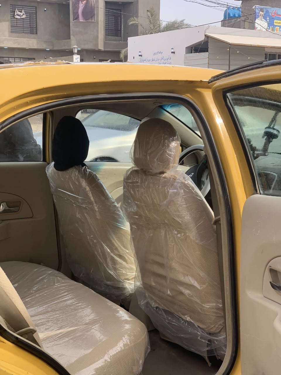 سلام عليكم
شيري فلاوين للبيع او المراوس 
السياره ب اسمي مداور شوكت ميعجبك 
السياره كامله مكمله نقصها بس بك لايتاات ويخاسات بدور 
السعر 25 مجالها قليل 
مكاني كوفه حي ميسان 
***********
