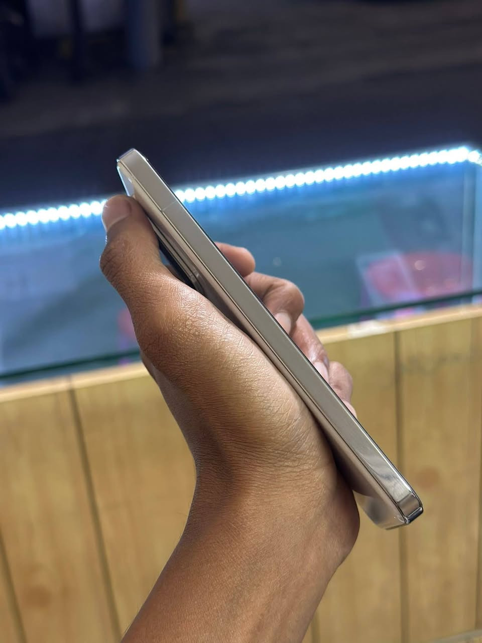 للبيع او مراوس

شاومي 14 العادي

ذاكرة 512

نضافة 100

ويا كفرين

وشاحن 120 واط

مكاني بغداد قريب ع كاضمية


**إذا كنت صاحب هذا الإعلان وتريد حذفه لأي سبب، رجاءا أرسل رسالة إلى الدعم الفني**