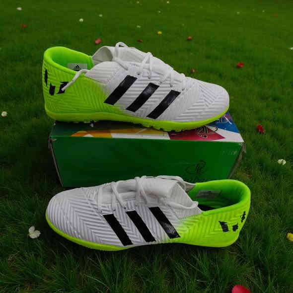 📢✨ جديدنا في #عالم_الرياضة ✨📢

🏃‍♂️ أحذية رياضية بجودة عالية
👟 دريسات رياضية مميزة
🎒 كل المستلزمات الرياضية التي تحتاجها

📍 العنوان: راوة الجديدة – مجاور مكتبة منار
📞 للحجز والاستفسار: ***********
أو راسلوا صفحتنا مباشرة ✅

💥 خلي ستايلك رياضي ومميز مع عالم الرياضة 💥
