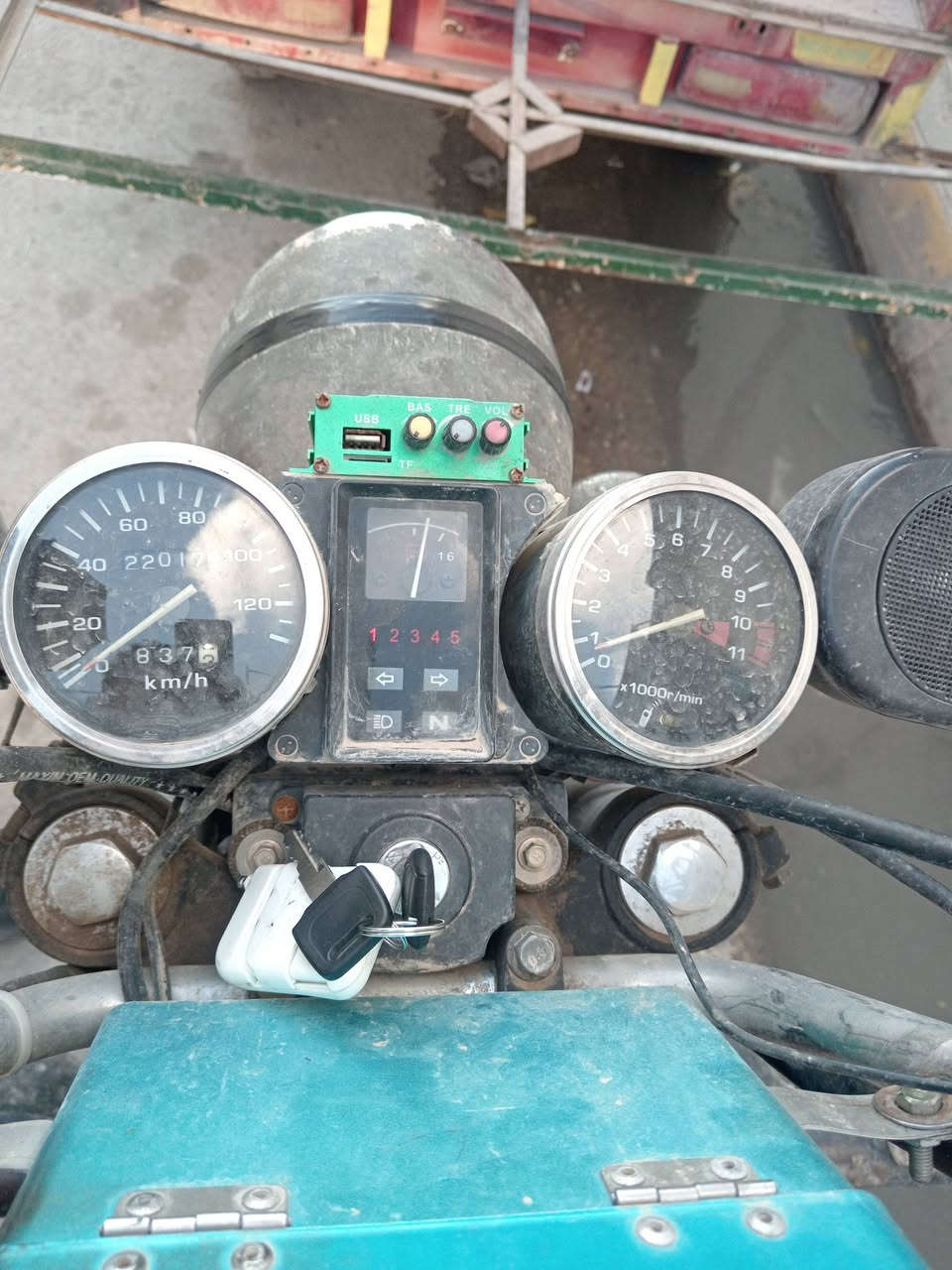 السلام عليكم ستوتة للبيع رقم وسنوية موديل 2020 كله ع بلاد برغي نقص مابيه ***********
