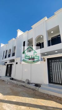 النجف الإشراف • ١٥٠م • طابقين