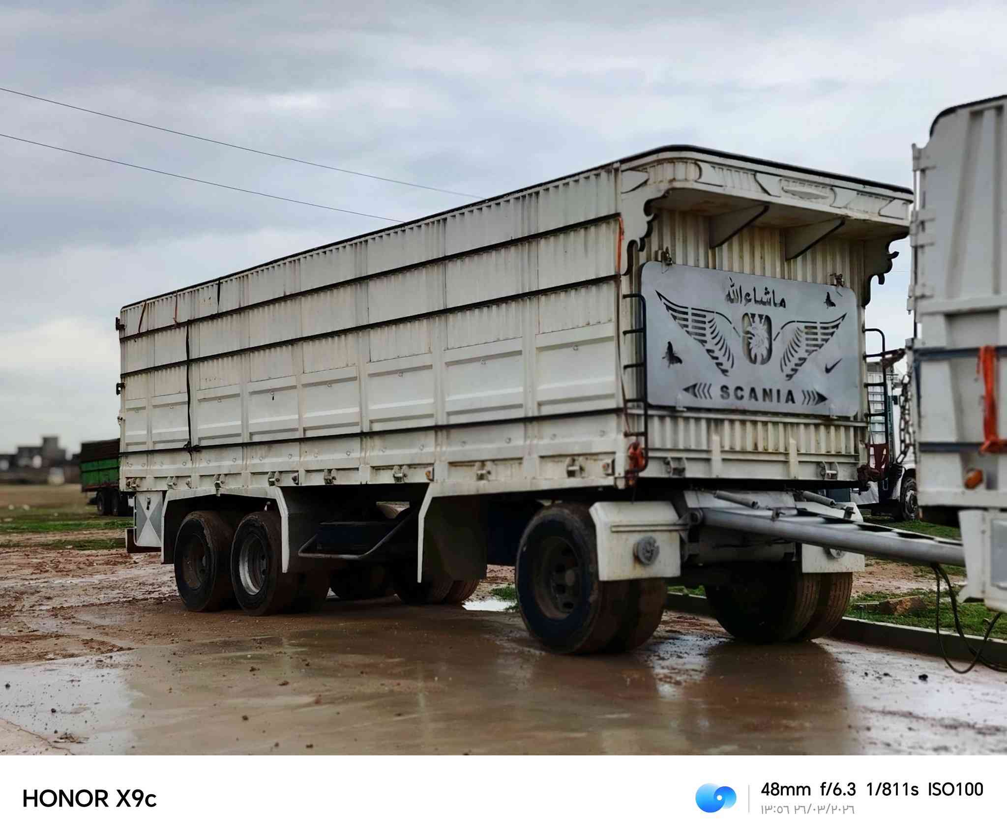 السلام عليكم مقطوره للبيع الطول /8/80 الرتفاع 2متر 
السعر140 والاستفسار رقم ***********/📞***********☎️
