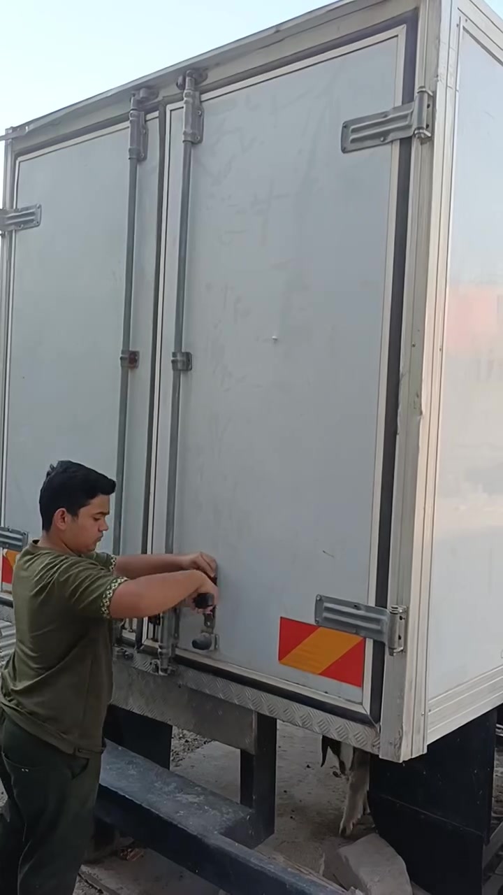 السلام عليكم 
حافظه او براد طول 4 
البصره *********** سعر 10 بي مجال
