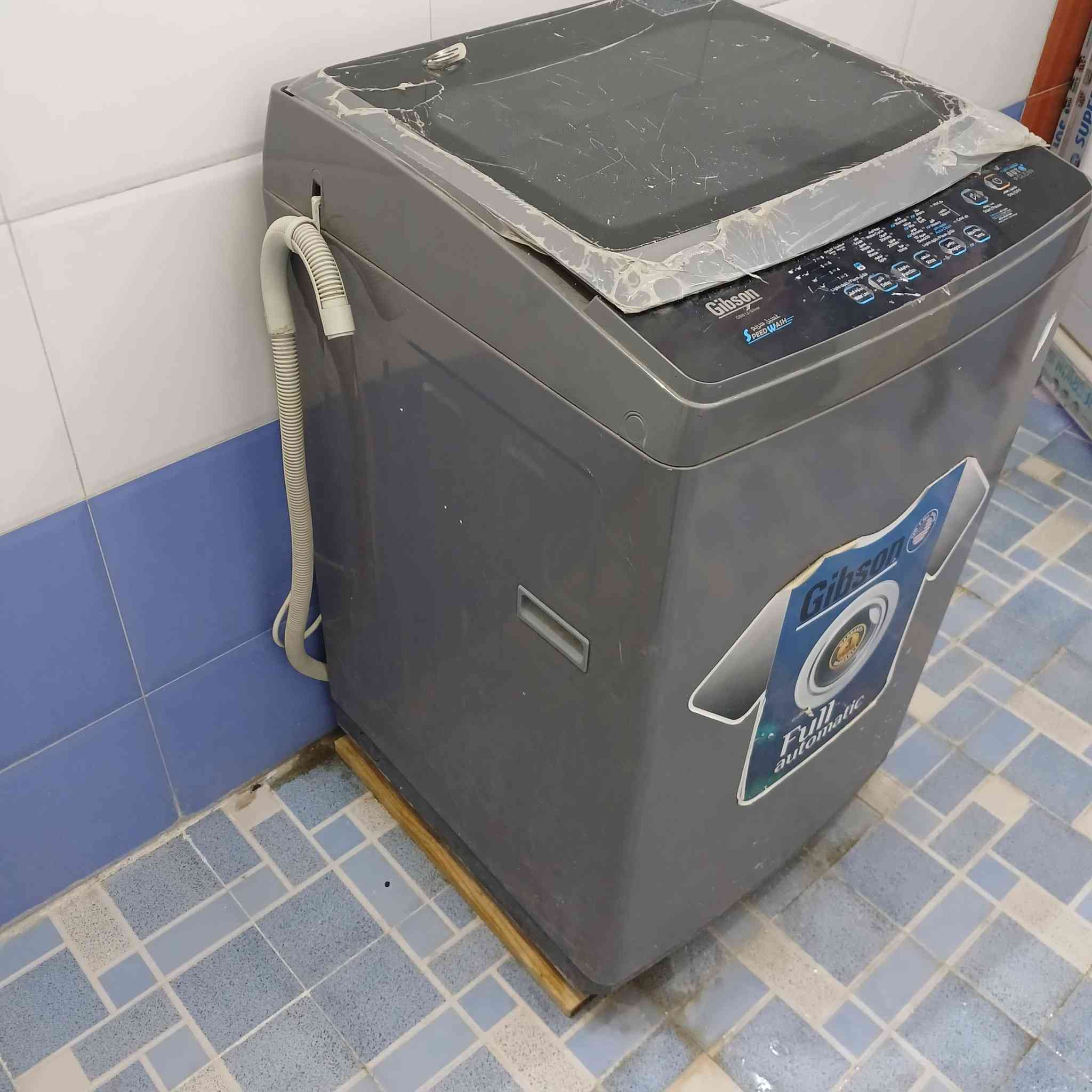 غسالة مستعمله شهر.مكاني بغداد ***********
