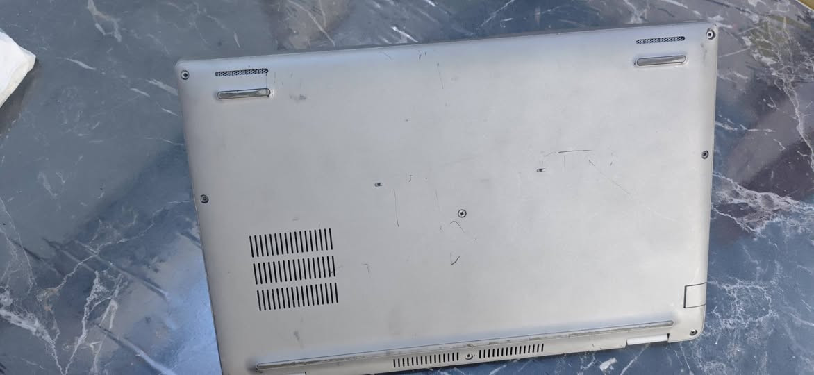 سلام عليكم
لابتوب dell 5420

كوراي 7 الجيل الحادي عشر 

كارت شاشة انتل ايرس 

هارد ssd 512 m.2

شاشة لمس 

لابتوب نظيف 

لابتوب قوية للمهام وللشغل

ملاحظة : فقط الكفر مشخط 

اما الابتوب من الداخل نظيفة

سعره 700 

واتساب ***********

مكاني بغداد الدورة
