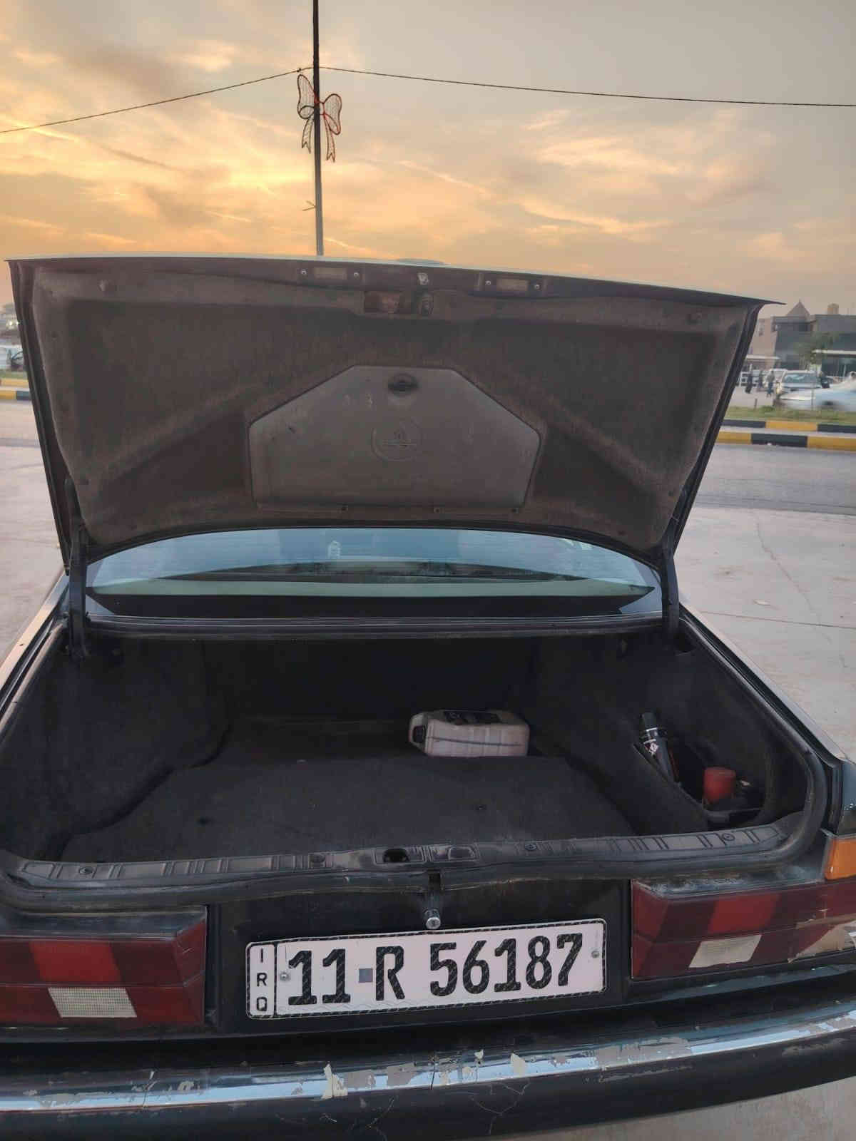 سلام عليكم  BMW 735 موديل 92 مكينه مفتوح ٣٥٠٠
كير عادي اصل اوتو مكينه كير تبريد // كهرباءت كلها شغاليه كفاله بدون ضربه صبغ جماله تخم تاير جديده غرفه جديده باتري جديد داخل جديده مثل موضع ب صوره ابيض مسجل مضخم صوت سستم كامله سنتر لك كامل تحويل مباشر مكلف  رقم صاحب سياره *********** واتساب /
