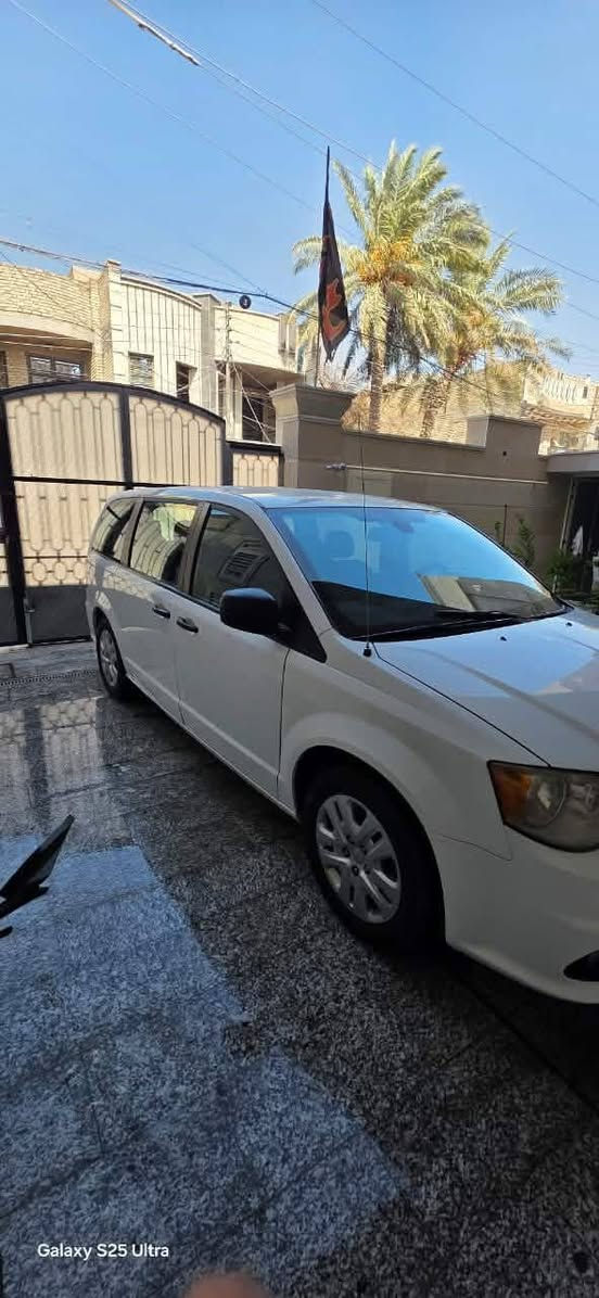 دوج كرنفال 2020 رقم انكليزي بسمي جديد سياره كامله مكمله برغي مايحتاج بغداد مدينه الصدر ما متواجد عله الفيس بس تصال ***********
