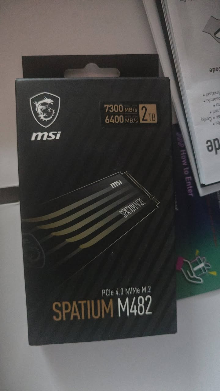 تجميعه للبيع مواصفات عاليه جدا
كارت الشاشه msi 4080suer

مذربورد msi tumahuk z790 wifi 

معالج intel cor i9 14900k

رامات 64 gb ddr5 6000hz 

هارد m.2 msi 2TB 

بور سبلاي 850w msi gold

مبرد مائي gegabyte Aeros 360 3fan يحتوي شاشه lcd
استعمال خفيف جدا جدا
السعر على الخاص


**إذا كنت صاحب هذا الإعلان وتريد حذفه لأي سبب، رجاءا أرسل رسالة إلى الدعم الفني**