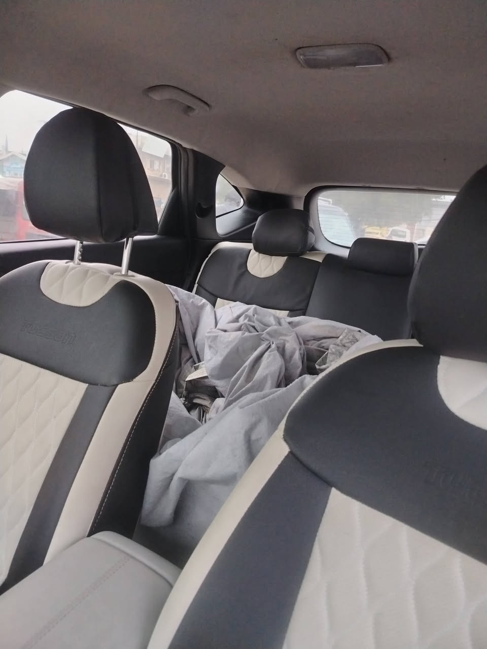 توسان 2025 معوقين 4سلندر مكينة 2500 GDI بعدهة ما مرقمة سيارة تبديل بابين فقط الايمن وصبغ نص السيارة مكينة مفتوحة ماشية الف كيلو زيرو السعر 125$ وبيهة مجال مكان السيارة بغداد مدينة الصدر *********** غير متواجد علفيس
