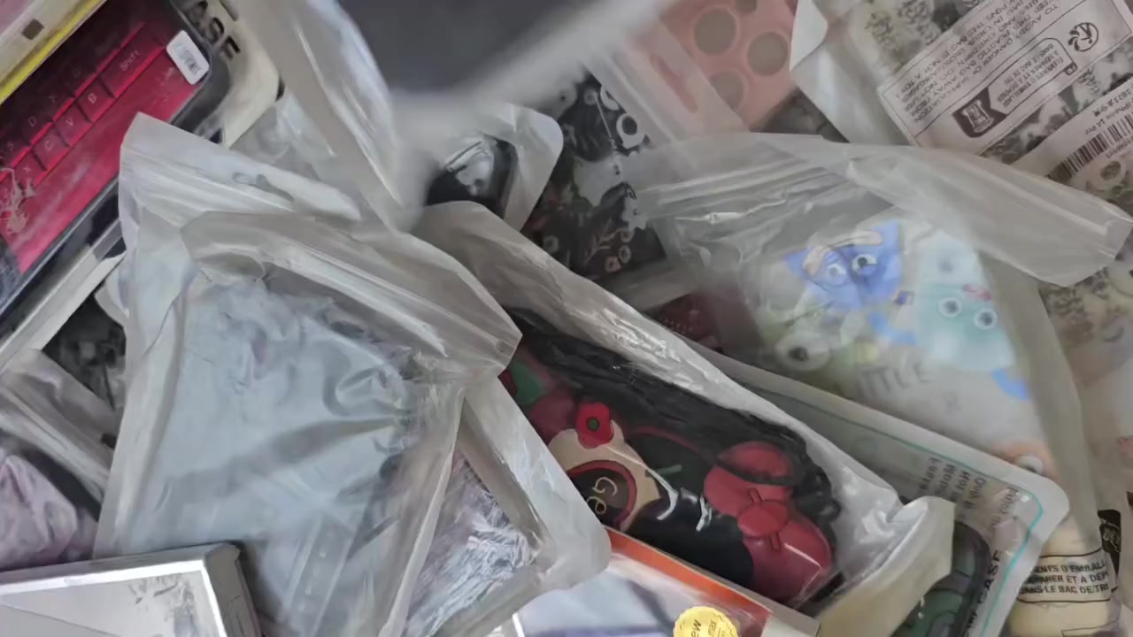 410 كفر فقط ايفون مابي كلكسي ومجيس كلهن ب200 وتوصيل مجاني الموديلات مثل المعروض ويجي بيهن مجسم قطعتين او 3 ويجي بيهن مداليات
من ل٨ بلس لل١٦ برو ماكس
اختياري ماعندي
لقطعة عليكم اقل ل500 دينار


**إذا كنت صاحب هذا الإعلان وتريد حذفه لأي سبب، رجاءا أرسل رسالة إلى الدعم الفني**