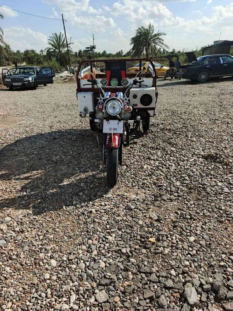 سلام عليكم ستوته البيع مديل 12رقم وسنويه ستوته كامله ماذب عليه ربع ستوته معمره غراضه كله جديد اكسن جديد سعر 2200وبيه مجال الشراي مكاني سوق الشيوخ گرمة بني سعيد رقمي***********
