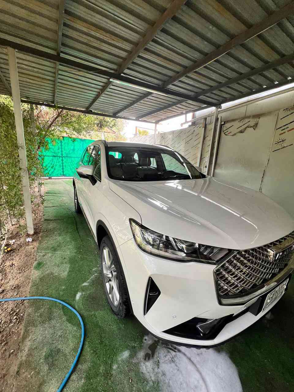 السلام عليكم
هافال H6 موديل 2022 
ماشية 38 الف 
نظيفة ما عدا كم طخة
كل ادامتها من الشركة حصراً
ب 23 مليون و نص 
***********
