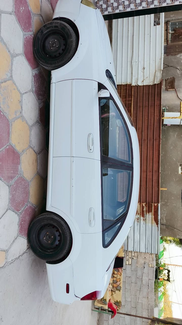 وبتره 2012 بغداد بسمي بيه قطعتين قبق جنطه وجملق مكان محرك 1600 مكان بغداد المعامل بستان سامي ***********
