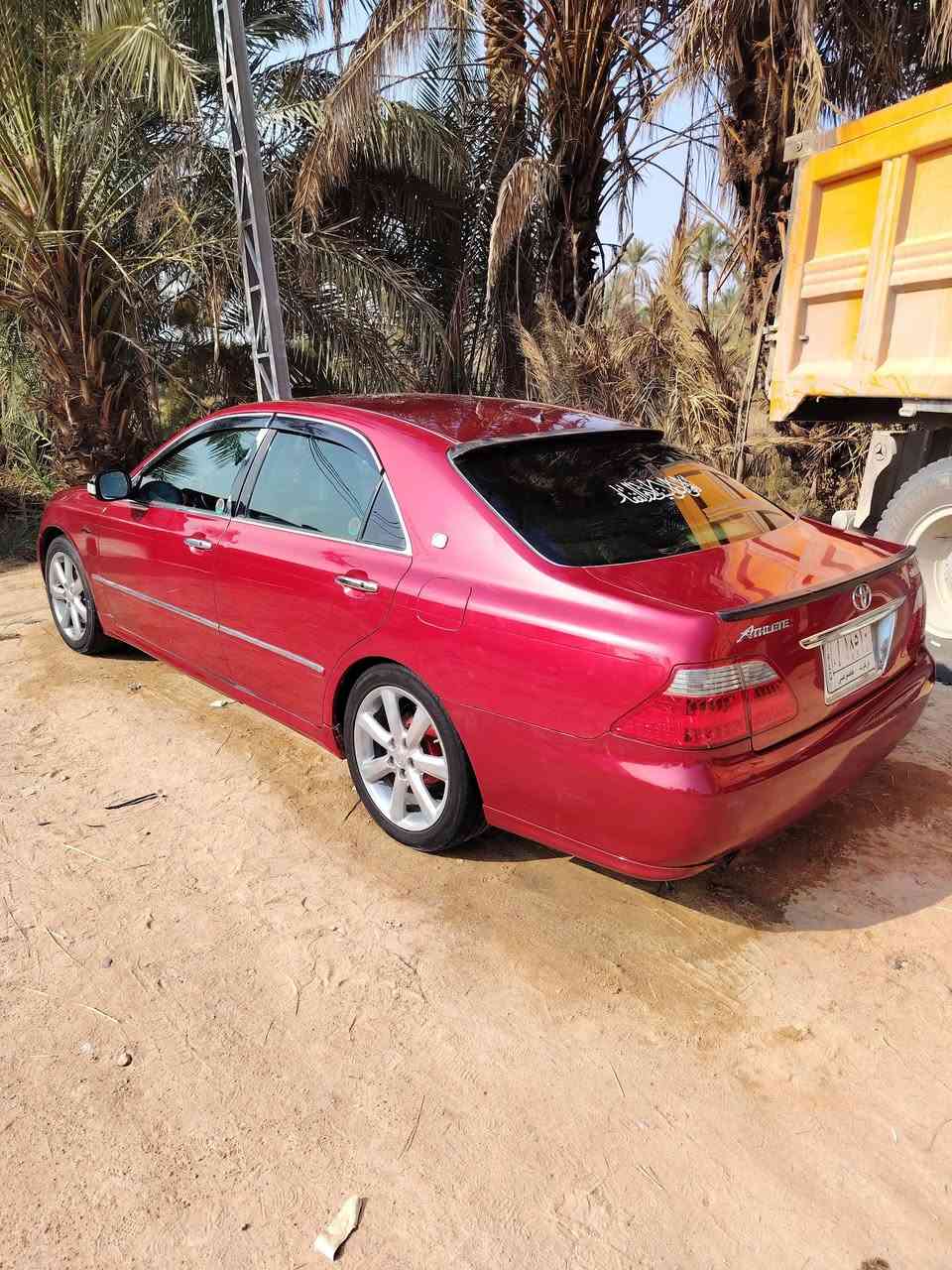 السلام عليكم  شاهين موديل 2004 رقم كركوك مدفوع كمرك باقي بس على الرقم سياره مكفو من الكصه والنقل الجثه والعيب الشرعي  مكينه خير من الله حداديه جديده سياره فول ما عدا الفتحه سعر 125 وبيها مجال مكان السياره نجف الاستفسار على هذا الرقم ***********
