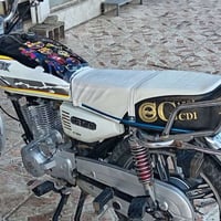 سيفان 2023 نضيفه مامفتوحه سعره 450 شهربان 07774992732