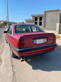 أوبل أوميغا • ١٩٩١ • مكينة ٢٫٠