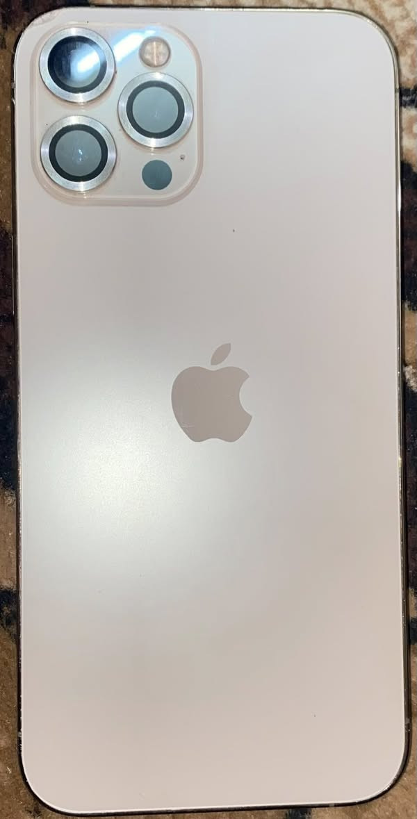 آيفون ١٢بروماكس z/a دبل سيم ذاكره ٢٥٦ جهاز نضيف مبدل شاشه اصليه وبطاريه ادفع سعر أبيعك 
الرقم ***********
