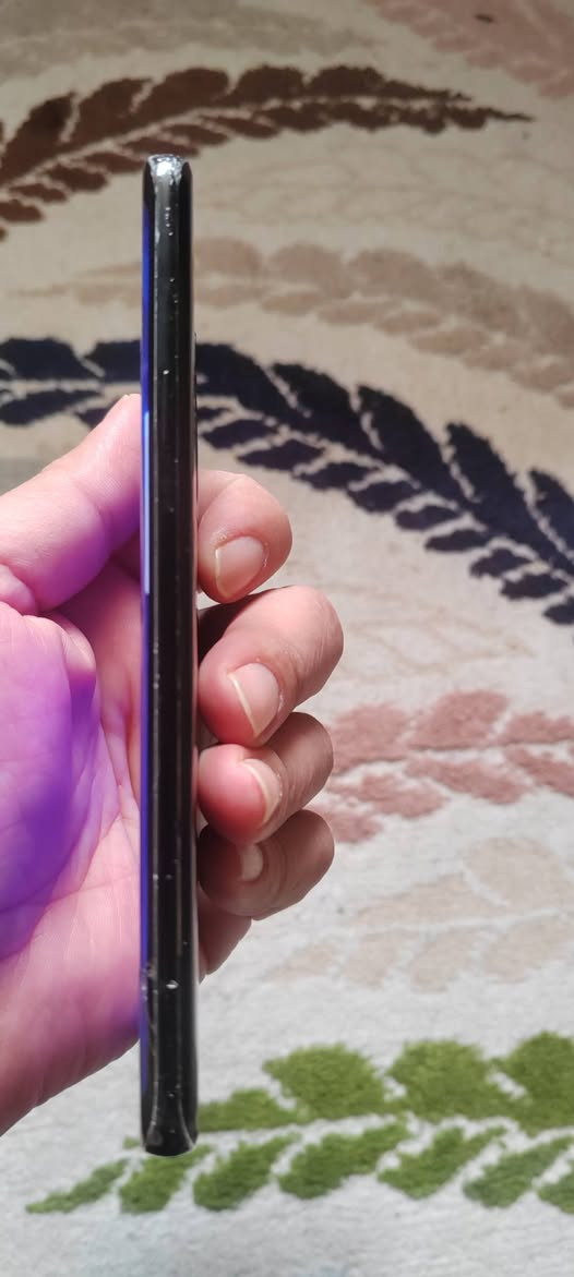 كلاكسي S9 بلاس للبيع جهاز فقط وياه كارتونه السعر ٦٠ الف بي طبع شاشة


**إذا كنت صاحب هذا الإعلان وتريد حذفه لأي سبب، رجاءا أرسل رسالة إلى الدعم الفني**