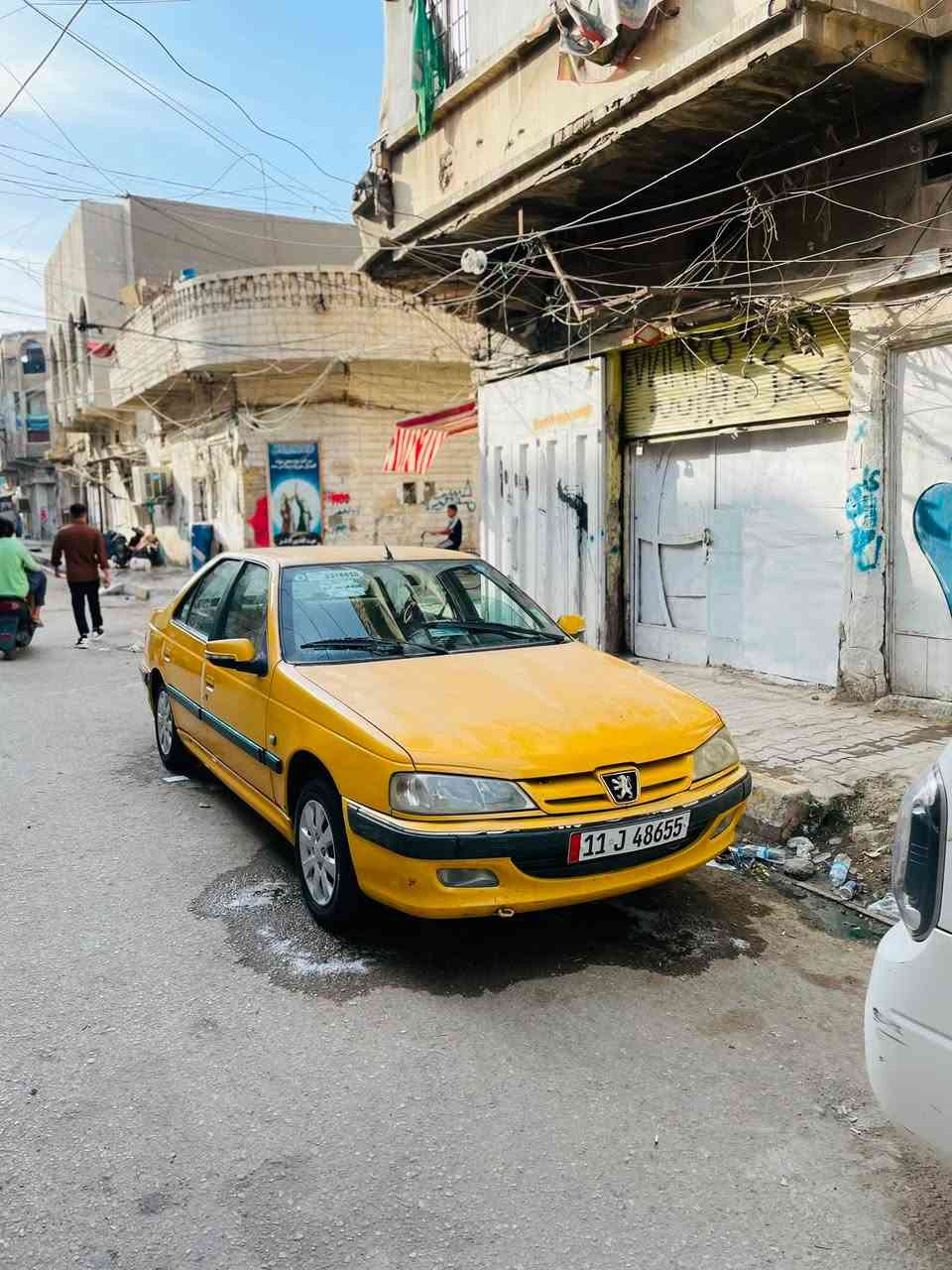 سلام عليكم بيجو بارص ٢٠١٥للبيع بسمي تحويل ثاني يوم سياره جاهزه كلشي مابيه بس دبل الخلفي والأمامي واكف وكلشي مابيه بعد خير من الله السياره ضربه بس بل الهلال اليسره علا كد شبر والباقي كلشي مابيه لا ضربه ولا صبغ كير ومكينه خير من الله وتبريد شغال السعر ٤٠وبيه مجال للطيبين للتواصل العنوان بغداد حي اور ***********
