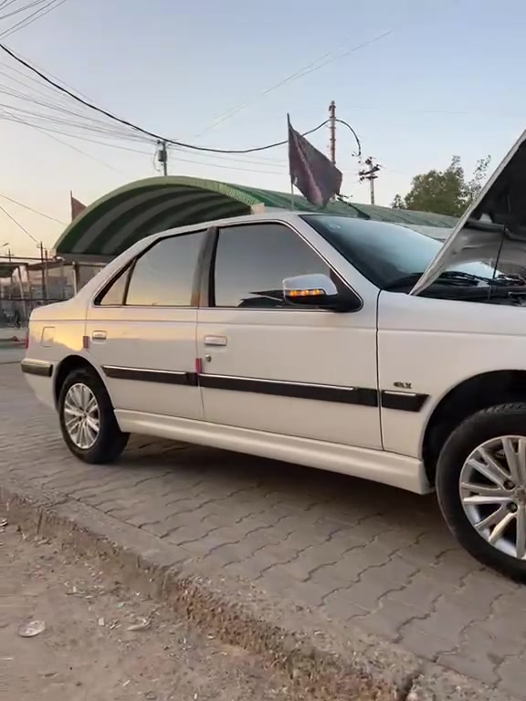 سلام عليكم سياره بيجو بارص موديل25السياره مكفوله كفاله عامه ماشيه 24الف لون ابيض تحويل ثاني يوم السياره حره بسمنه ماناقصه اي شي تبريد ثلج خصم الحجي السياره زيروووو العنوان البصره 5ميل الكندي السعر(93)وبيه مجال قليل رقم الهاتف(***********)
