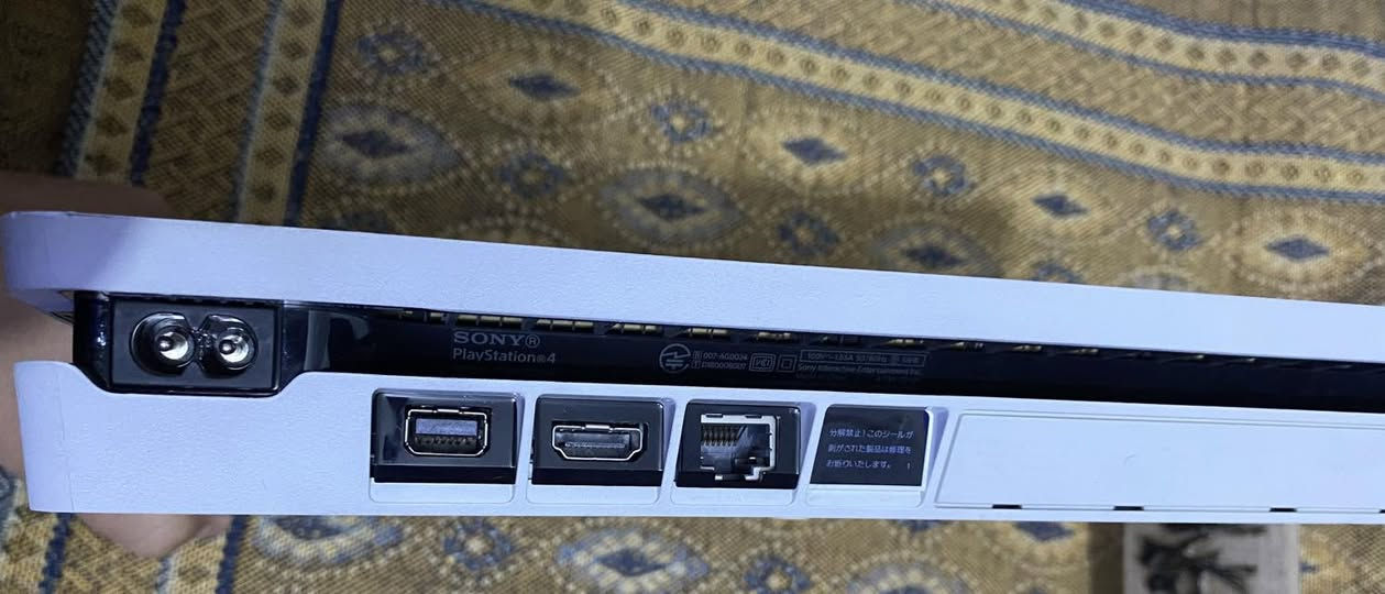 ( بلي فور سلم اونلاين + يوبي اس ) الجهاز نظام 13.4 وذاكرة 500 الجهاز ما مفتوح وياه جوستك و قرص اساسن عربية 
مكاني بغداد سعره 250


**إذا كنت صاحب هذا الإعلان وتريد حذفه لأي سبب، رجاءا أرسل رسالة إلى الدعم الفني**