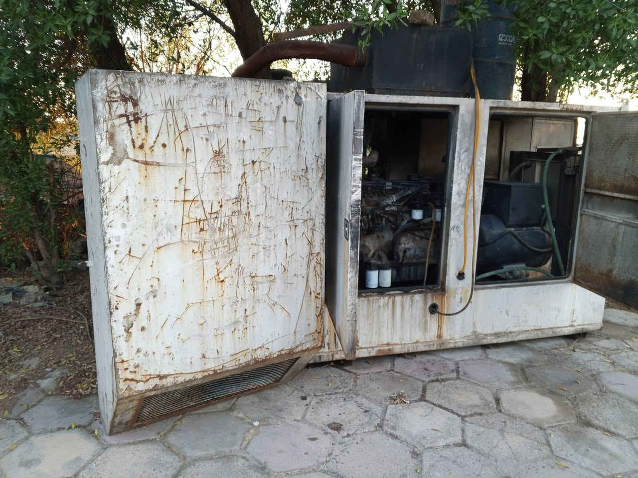 بير كنز نكليزي 160 كيفي لسعر 80ورقه ***********
