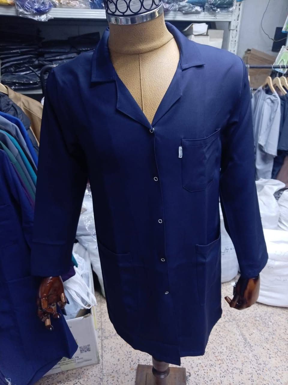 متوفر لكم كل ما تحتاجون 🥰 
اجدد الموديلات وارقى الخامة 💝

👨‍⚕️👩‍⚕️مريح للدوام وما يحتاج كوي 👍

💎والاهم قماش عالي الجودة وبسعر ممتاز 

💎اطلب لابكوتك واختار الطبعة  الي تعجبك 
متوفر كل القياسات وايضا قياسات خاصه (نسائي ،ورجالي، وأطفال)

🧑‍⚕️متوفر لابكوت البولستر لون (ابيض ،نيلي،رصاصي،سمائي)
🧑‍⚕️لابكوت قطن
🧑‍⚕️لابكوت ليكرا 

يوجد طبع ع جيب لابكوت🦷🫀🫁🧠

💎متوفر بروشات اسم

---------------------------------------
💎متوفر سكراب( ليكرا ردن كامل) 
 
💎متوفر سكراب ليكرا نص ردن 
متوفر سكراب هاف

متوفر سكراب قطن

🌸 مستعدون لتجهيز الكليات والمعاهد والطلبات الخاصه بسعر الجمله 
---------------------------------------
💎متوفر سماعات 

🌸 متوفر ختم
🌹متوفر محرار
🌷متوفر همر اعصاب
🌼متوفر حامل باج

---------------------------------------
💎متوفر سليبر نسائي ورجالي
---------------------------------------
* متوفر جهاز ضغط 
---‐--------------------------------------
👩‍⚖️👨‍⚖️  متوفر روب محاماة رجالي ونسائي 
الخامه 
بولستر 

الخامه باربي بدون ياخه

 الخامه باربي ابو الياخه 
متوفر روب حقوقين 
---------------------------------------
التوصيل بغداد 5
محافظات 5
للحجز مراسلة البيج♥️😍


**إذا كنت صاحب هذا الإعلان وتريد حذفه لأي سبب، رجاءا أرسل رسالة إلى الدعم الفني**