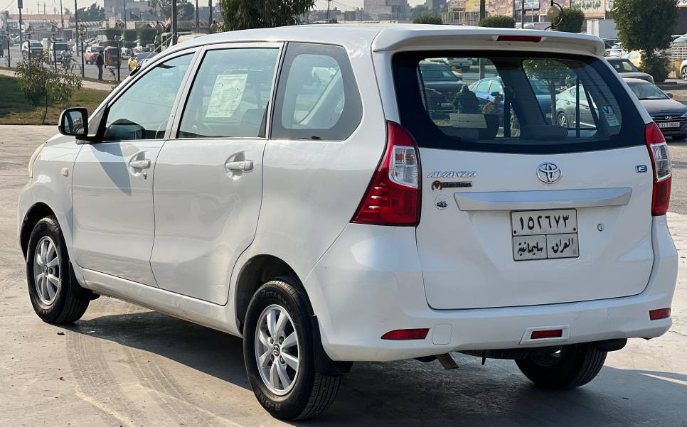 للبيع تيوتا افانزا 2017 خليجي كفاله ضربه وصبغ وتبديل بيها 3 مكانات بارد صغار سياره كلش جديده محرك4 سلندر 1500 تنفس طبيعي برغي ممفتوح بي كير جاهز سياره دفع خلفي يعني اكسل لادرايم شفت ولاغيره تبريد تدفأة قطعتين مركزي كلشي شغال بيها حساسات اصطفاف اقتصاديه كلش انسه البانزين  7 راكب للاستفسار *********** السعر 125 وبيها مجال بسيط مكانها بغداد شارع فلسطين بغداد, العراق
