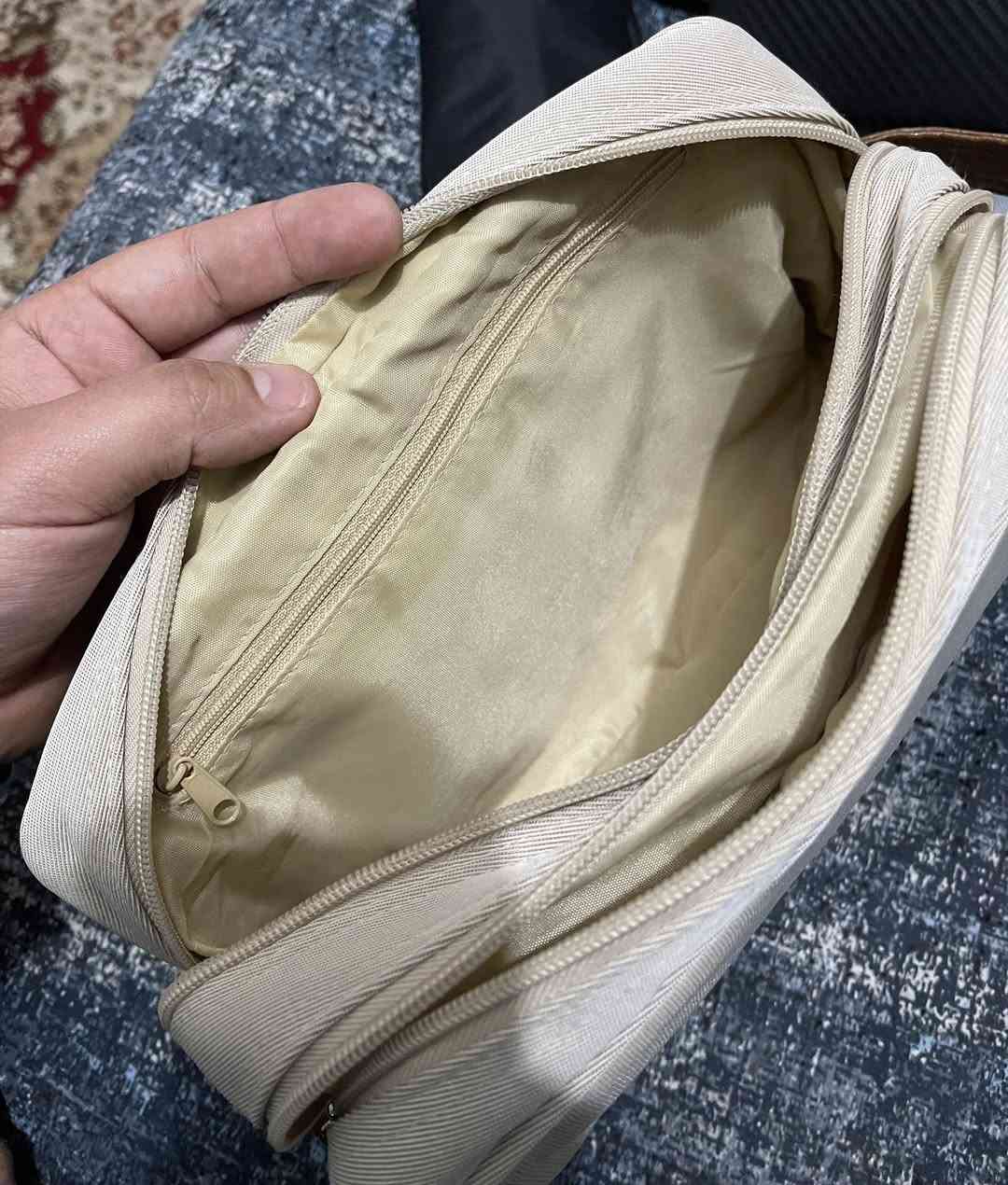 حقيبة يد حجم كبير
٢٥ الف مكاني بغداد


**إذا كنت صاحب هذا الإعلان وتريد حذفه لأي سبب، رجاءا أرسل رسالة إلى الدعم الفني**