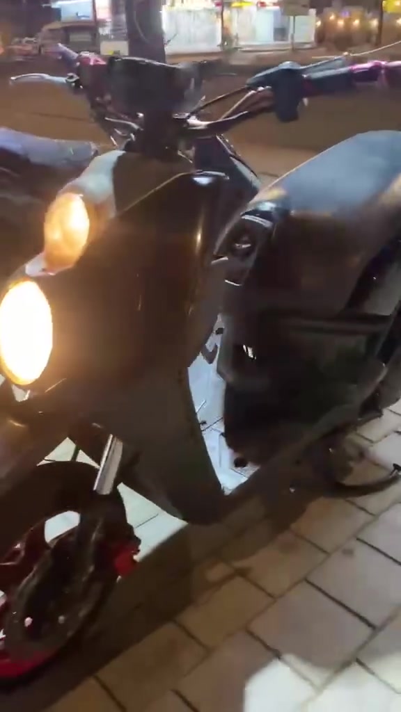 السلام عليكم دراجه للبيع سكنس جبلي دراجه بلاديه جديده ما مفتوحه كلها شغاله مكان بغداد ع اراوس وبيع اراوس جي تي ار***********
